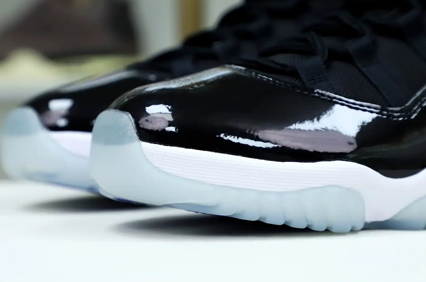 JORDAN AIR NIKE 11 0608